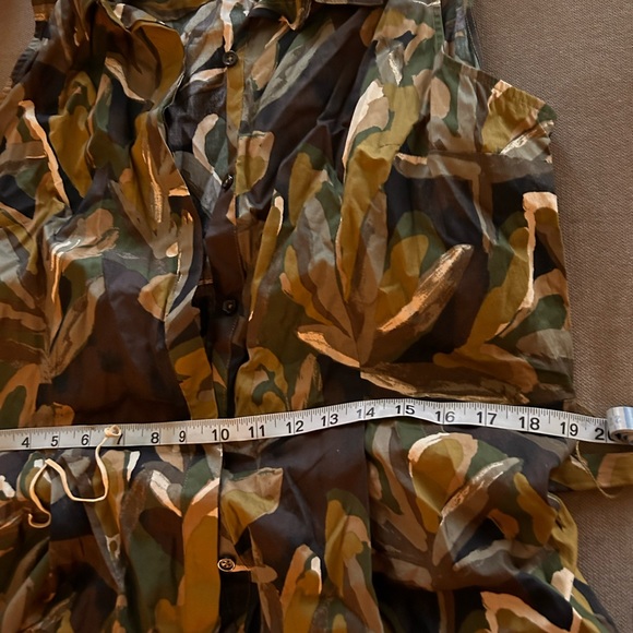 Women Dress w belted waist - Picture 8 of 9